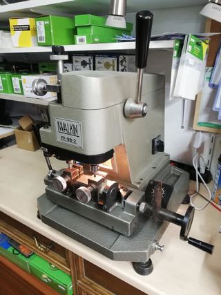 Máquina llaves seguridad