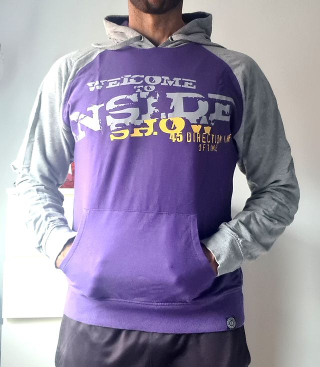 SUDADERA CON CAPUCHA