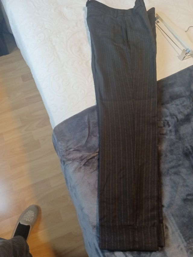 Pantalón pitillo de Massimo Dutti 