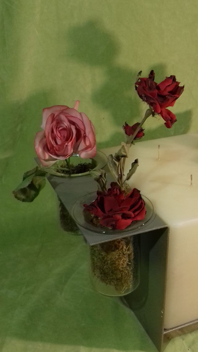 Centrotavola con enorme candela