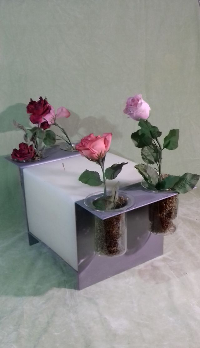 Centrotavola con enorme candela