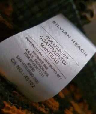 Casaco/cardigan comprido.