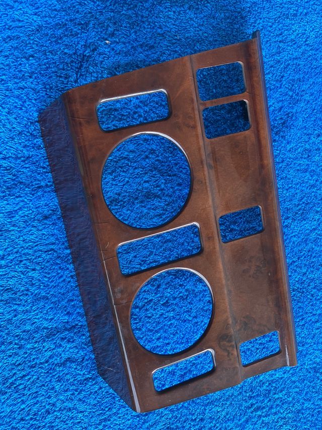 Madera raiz nogal Mercedes E W124