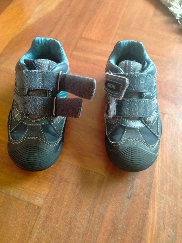 Tenis/bota niñ@ GEOX talla 26