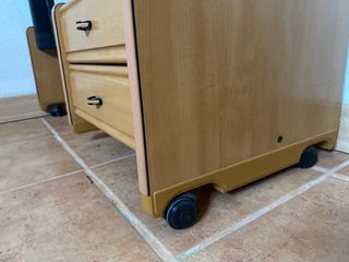 Estanteria madera con ruedas