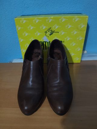Zapatos tacón Pitillos