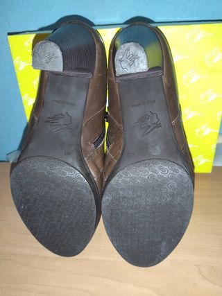 Zapatos tacón Pitillos