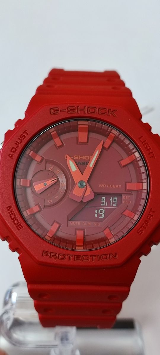 Reloj casio rojo GA-2100-4AER