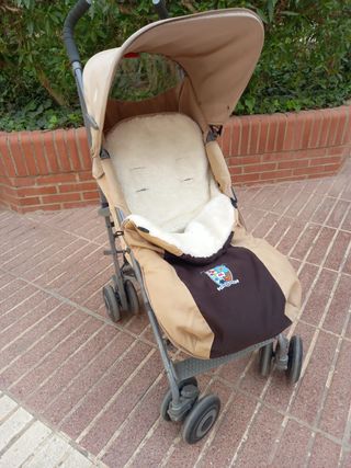 Silla  de paseo Maclaren con accesorios