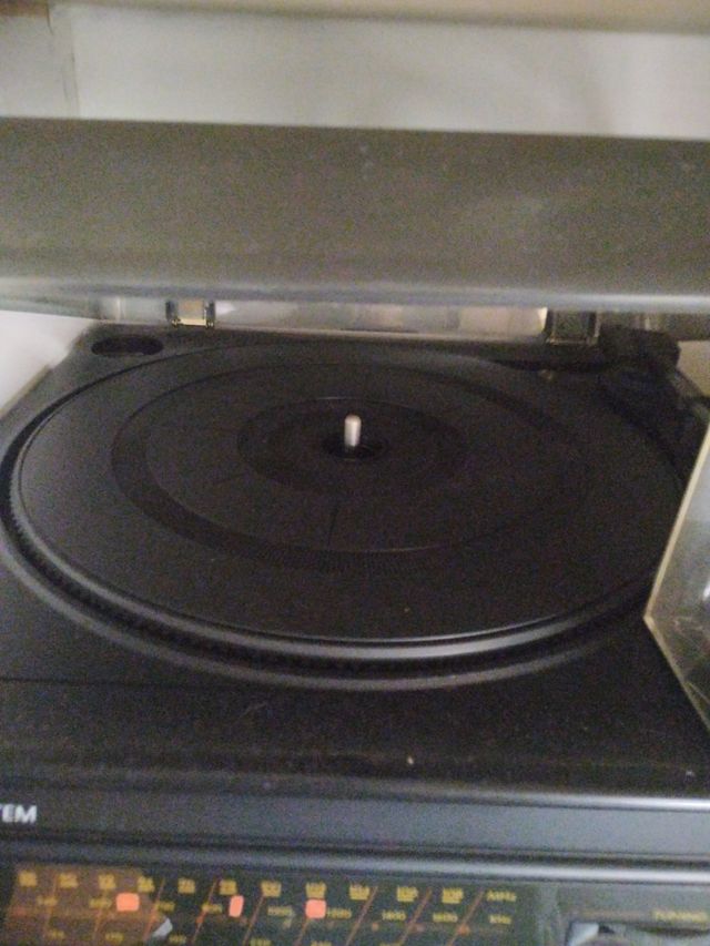 Ràdio tocadiscos y casete