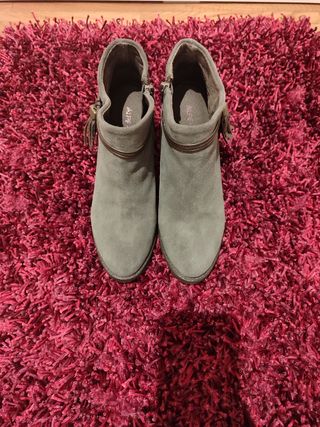 Botines grises Alpe de piel T: 37