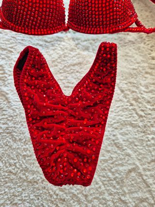 Bikini +pendientes  de regalo