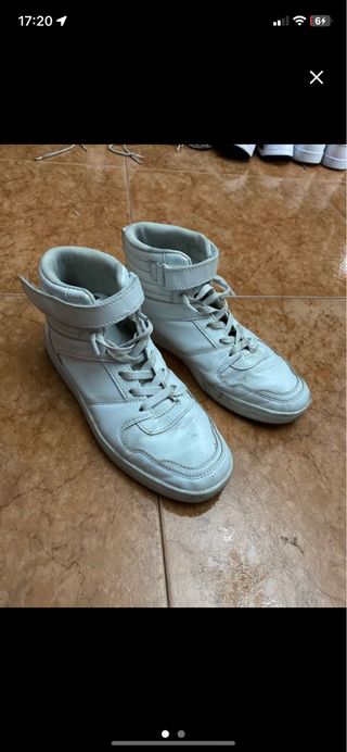 zapatillas blancas