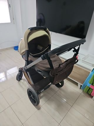 REBAJADO: Carrito: Capazo + Silla de paseo JANÉ