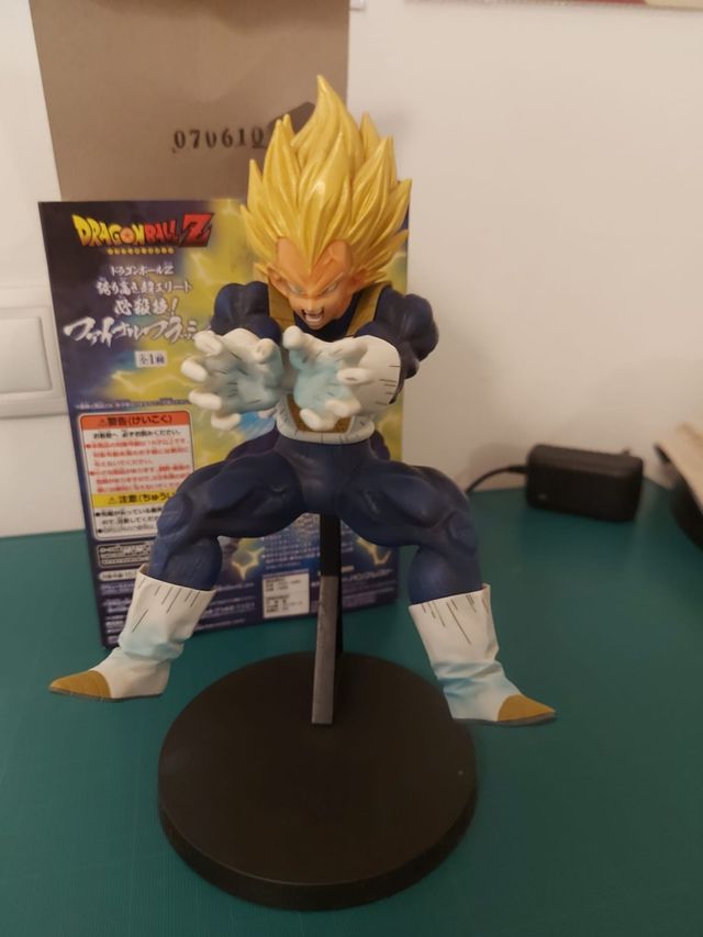 Vegeta figura