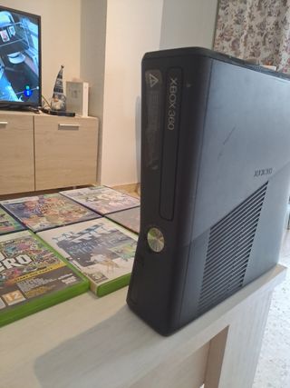 xbox360+ kinect+ mando+ 13 juegos +2mesas dj hero