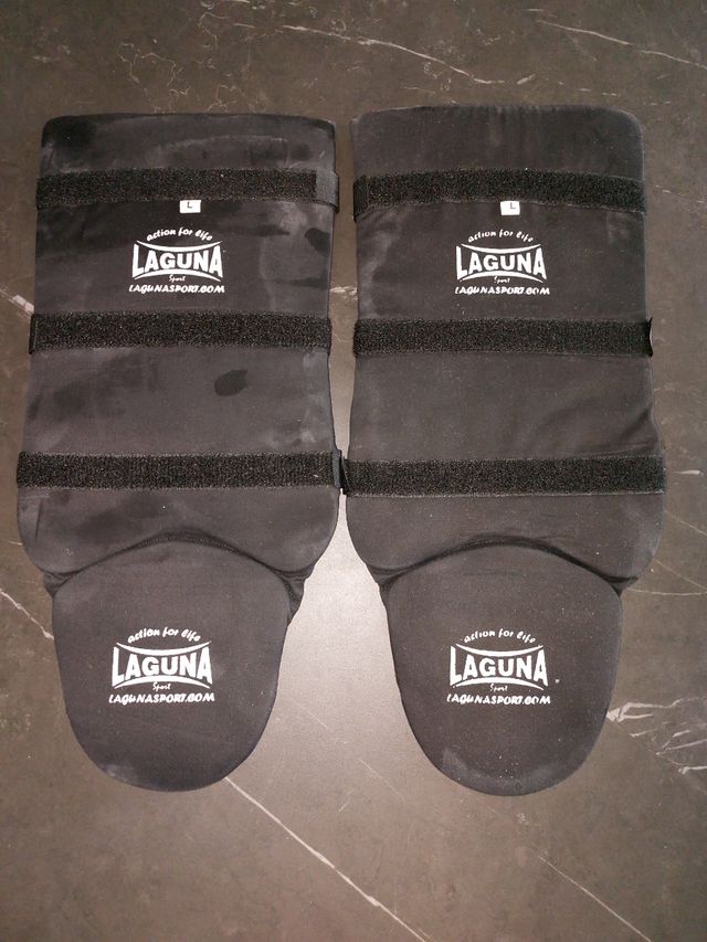 Espinilleras protectoras artes marciales