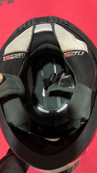   casco de moto LS2  como nuevo