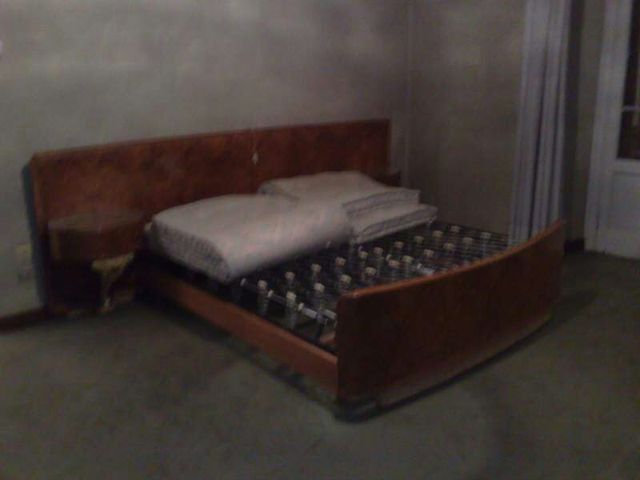 Petinouse e struttura letto matrimoniale