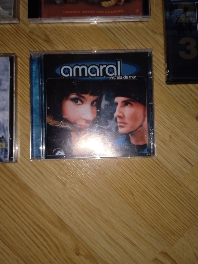 LOTE CD 💿 MÚSICA Y 🎁 PELÍCULA 🎞️