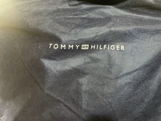 Bolso de Tommy