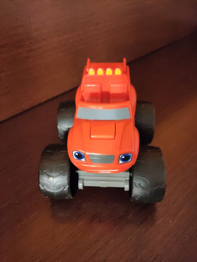 Blaze y los Monsters Machines