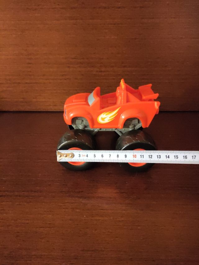 Blaze y los Monsters Machines