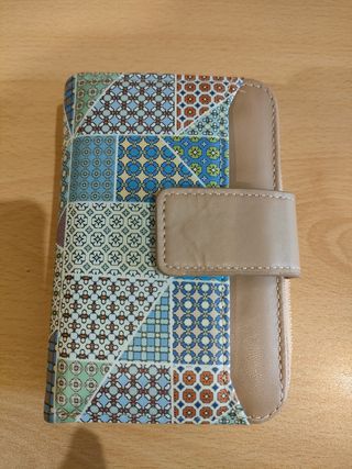 Monedero mediano para mujer