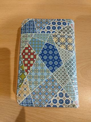 Monedero mediano para mujer