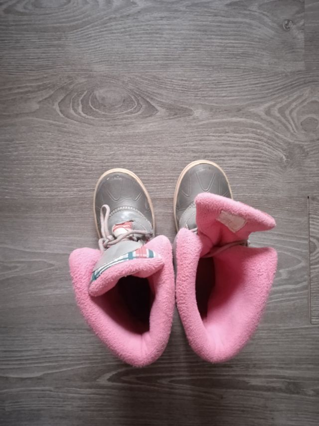 Botas nieve chica. número 34