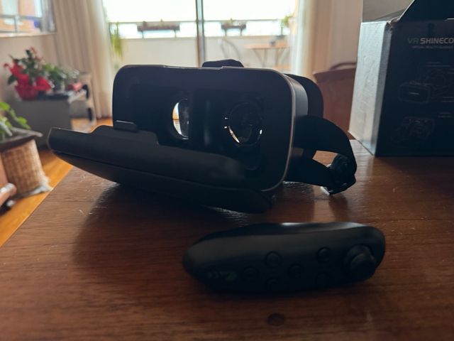 Gafas VR Shinecon + mando