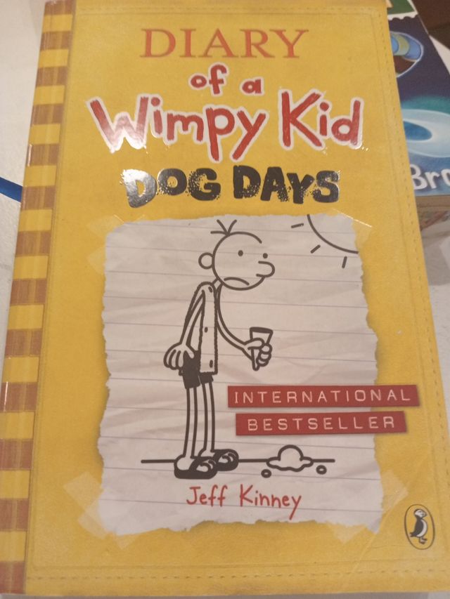 Diario of wimpy kid. "Dog days"
