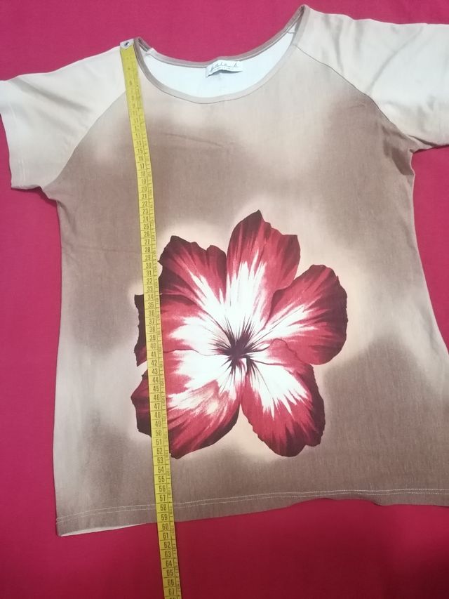 Maglia con stampa floreale