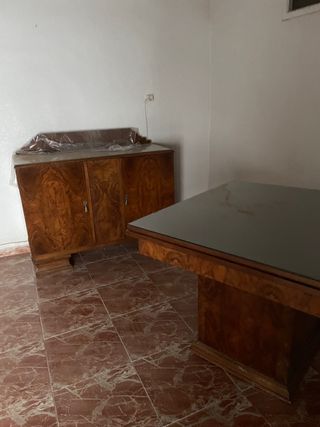 Muebles salón antiguos.