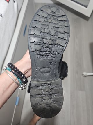 Botas de piel negras. Número 37