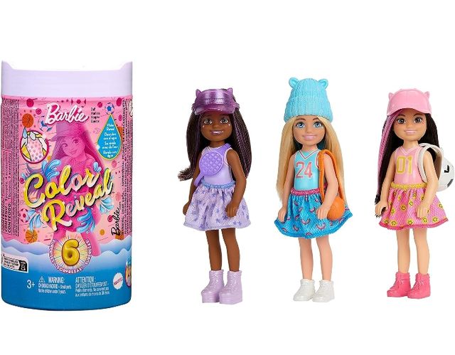Barbie color reveal chelsea deporte