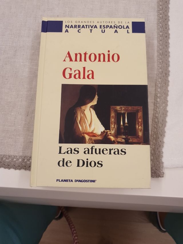A las afueras de Dios
