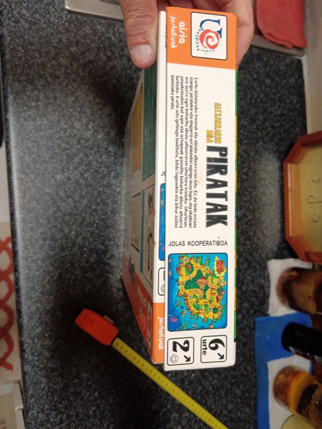 Juego de mesa, en Euskara