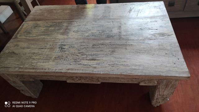 Mesa centro  maciza diseño  PIEZA ÚNICA