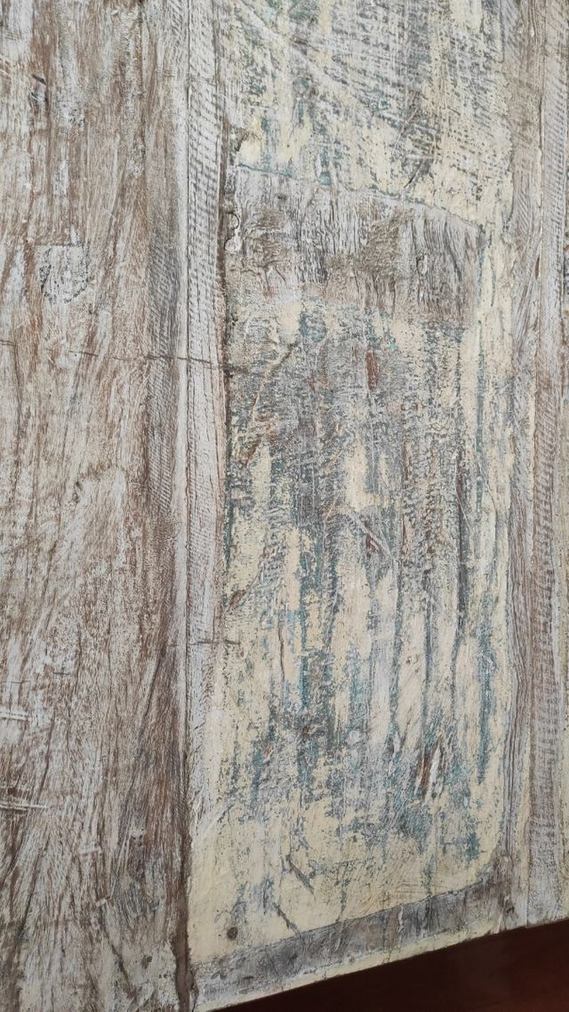 Mesa centro  maciza diseño  PIEZA ÚNICA