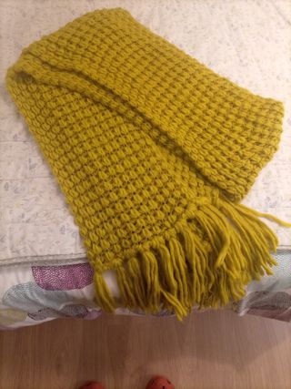 Bufanda amarillo lima