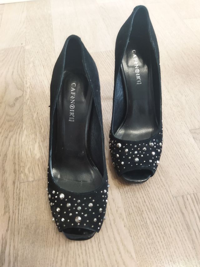 Décolleté con tacco