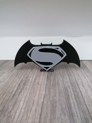 Logo batman vs superman