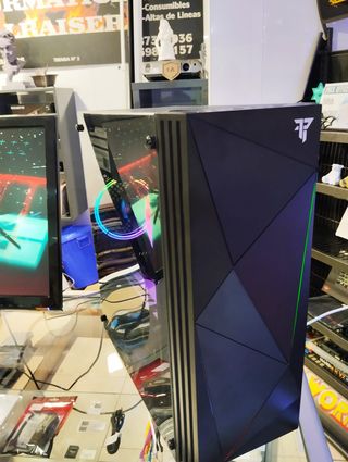 ➤ PC GAMING que mueve juegos como Fornite
