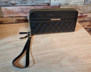 Cartera de gran tamaño de piel,para mujer.Negro.