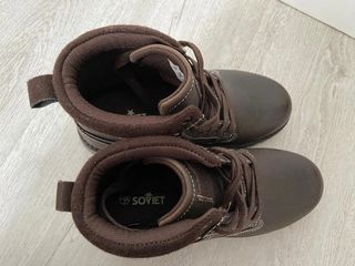 Botas Soviet rapaz