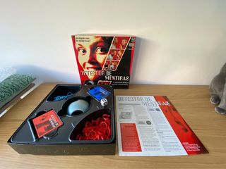 Jogo Detector de Mentiras