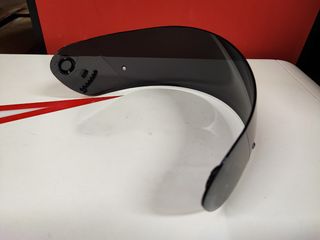 VISERA PANTALLA PARA CASCOS SHOEI NEGRA