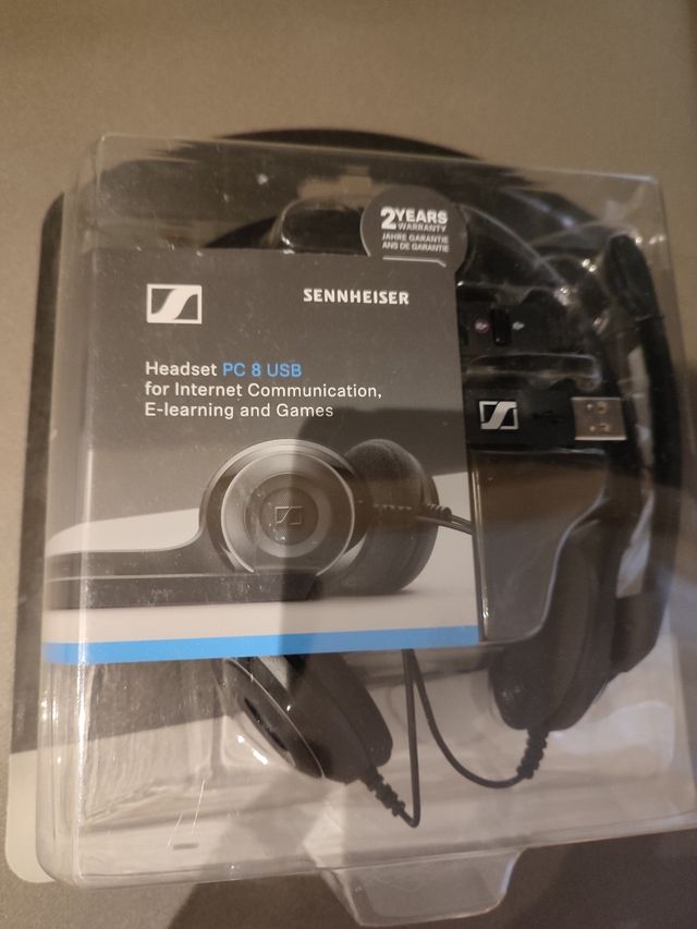 Nuove cuffie per computer