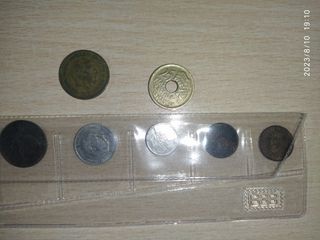 L8* 12 monedas España, algunas s.XIX. Todas x 7€